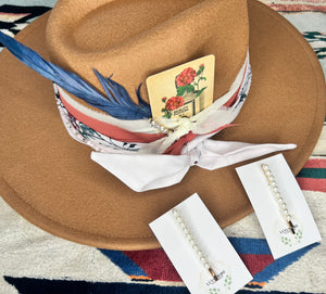 Hat Pin - Gold