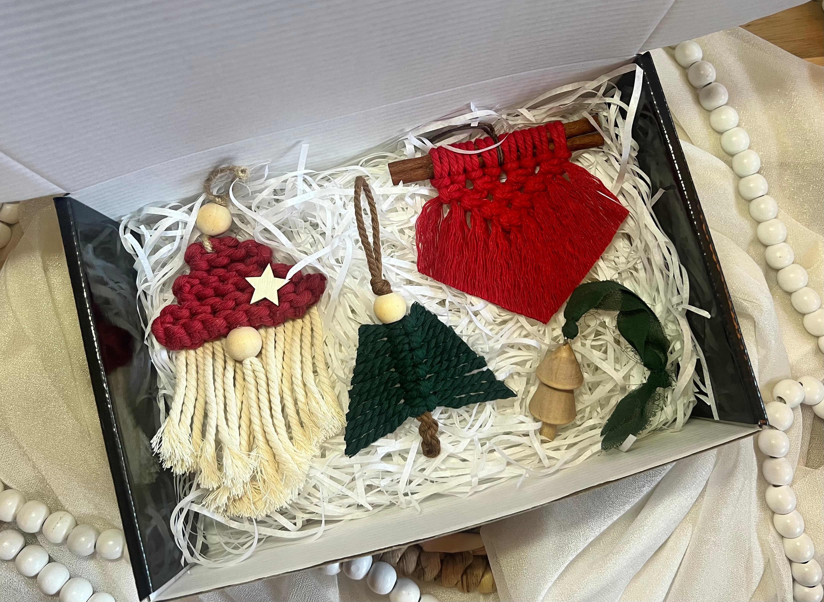 Ornament Gift Set