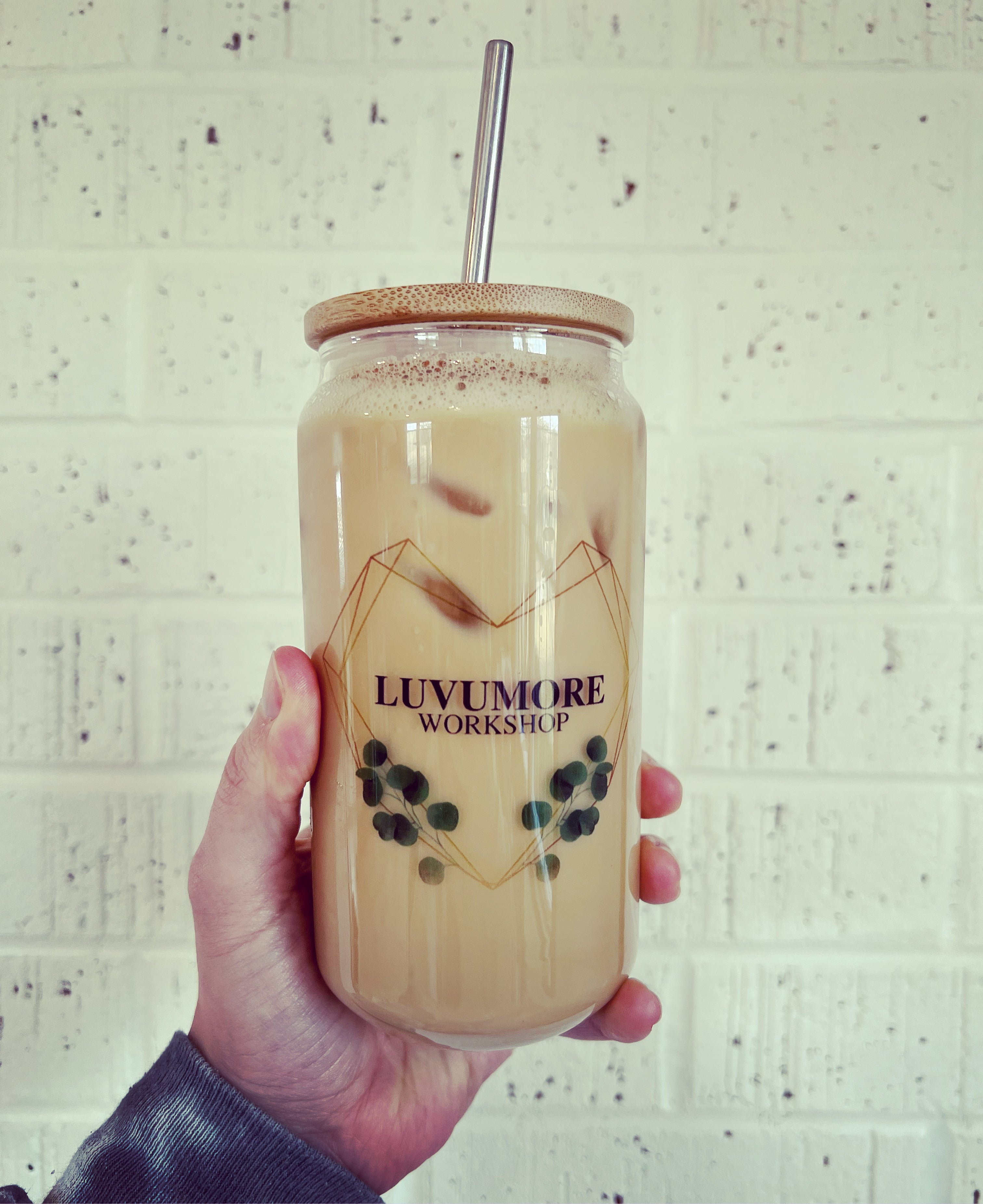 LUVUMORE - 16 oz Glass